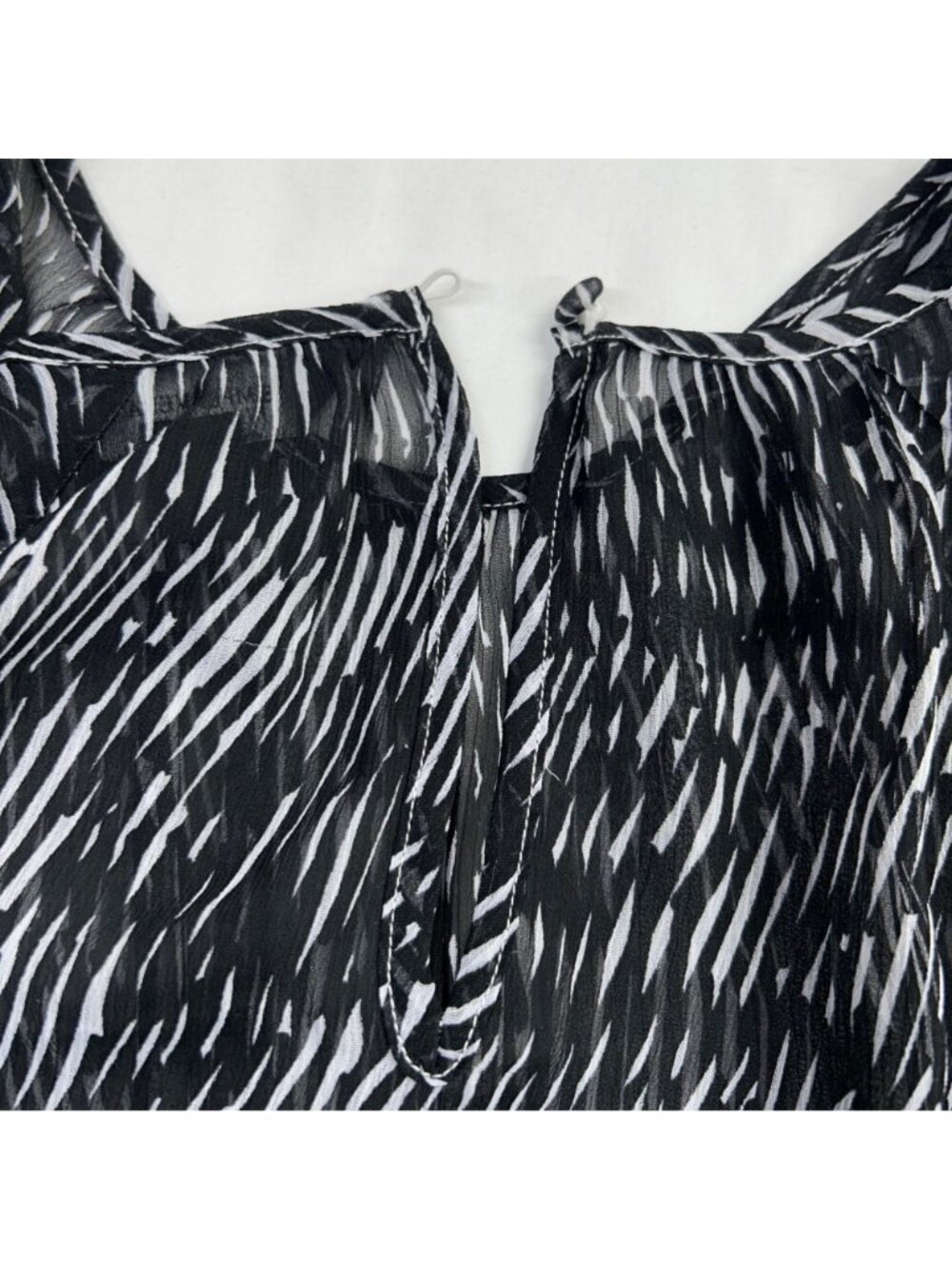 Sheer Black/Gray Tiered Maxi Dress By Simply Vera Small Belt Keyhole - Picture 9 of 16